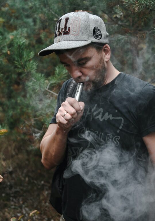 How does vaping help in Maintaining the health